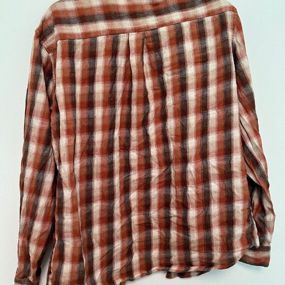 St. John’s Bay button up Large - Picture 3 of 3